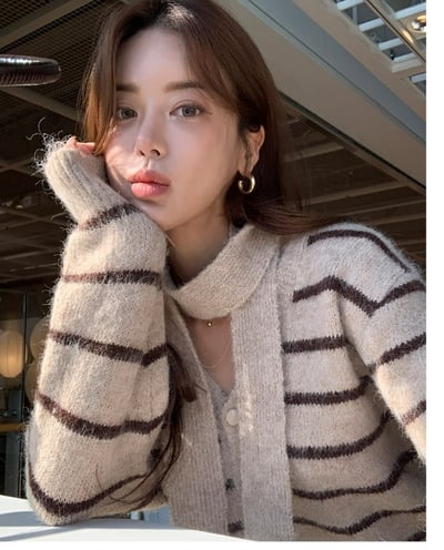 附綁巾V領橫條紋針織外套＋長裙SET6