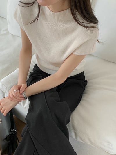 立領不修邊極簡薄款針織衫6