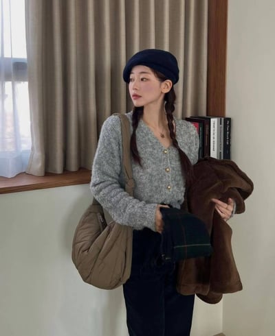 Ｖ領毛圈感金釦軟糯針織衣4