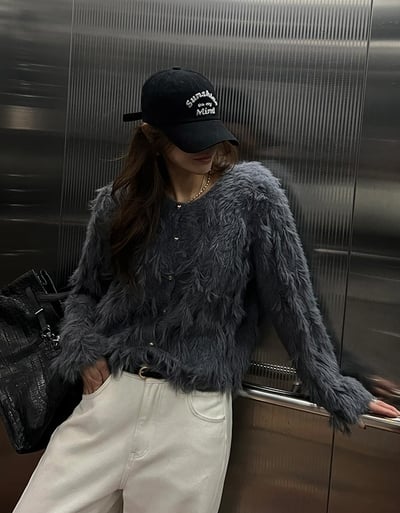 金釦羽毛流造型毛外套2