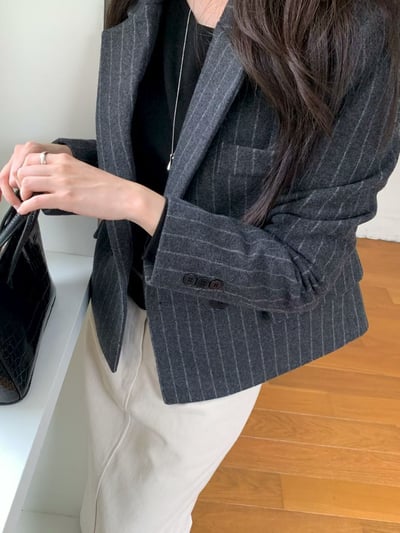 刀領直紋羊毛50％西裝外套7