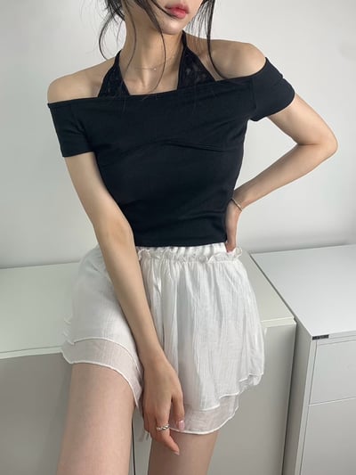 繞頸蕾絲造型假兩件短Ｔ2