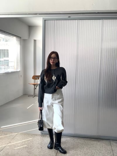 圓領配色菱格紋排釦針織衫7