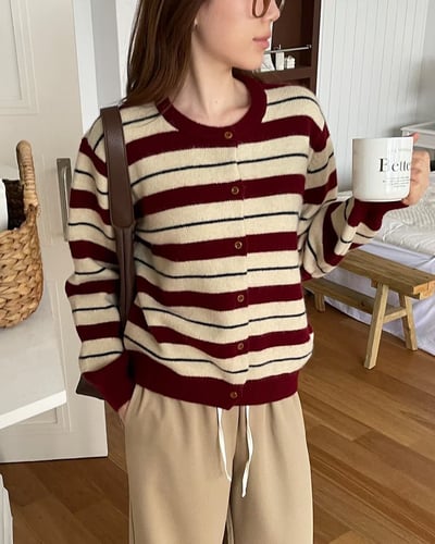 奶油酒紅跳色條紋針織衫6