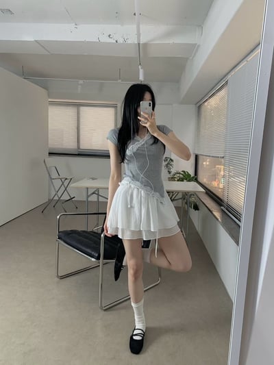 拼接蕾絲交錯Ｖ領開衩棉Ｔ6