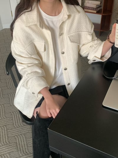 織紋銀釦雙口袋毛呢襯衫3