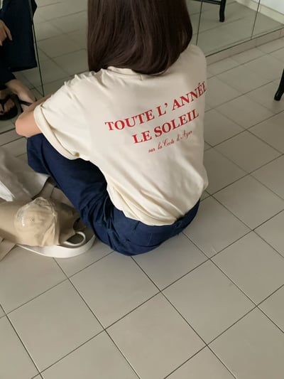 後印字簡約微寬鬆短袖Ｔ6
