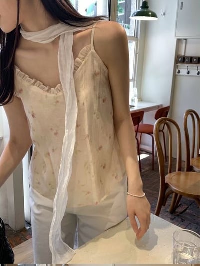 荷葉滾邊Ｖ領小花背心3
