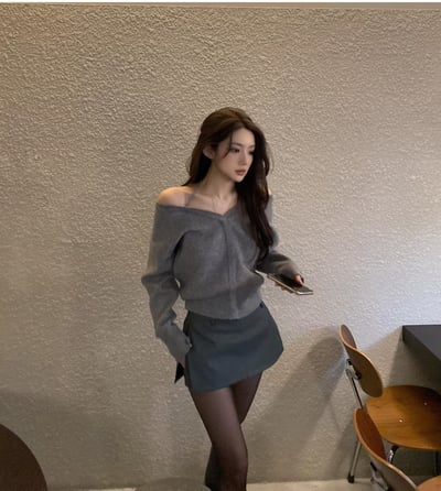 繞頸綁結Ｖ領針織衣8