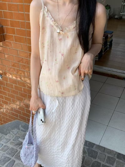 荷葉滾邊Ｖ領小花背心11