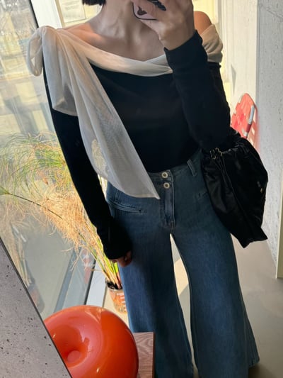 撞色拼接綁結領薄款Ｔ4