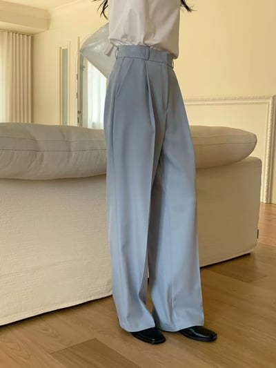 熱銷中！極簡壓褶設計直筒西裝褲16