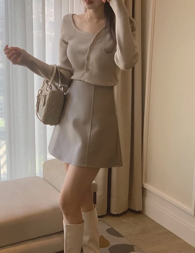 單邊露肩側排釦細坑紋針織衣7