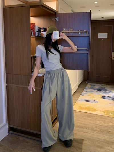不規則切線壓紋設計短版Ｔ2