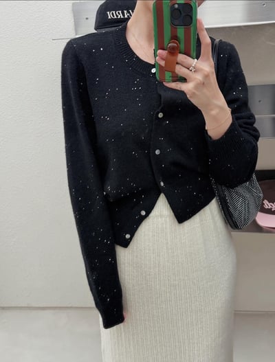 圓領小水鑽薄款針織衫14