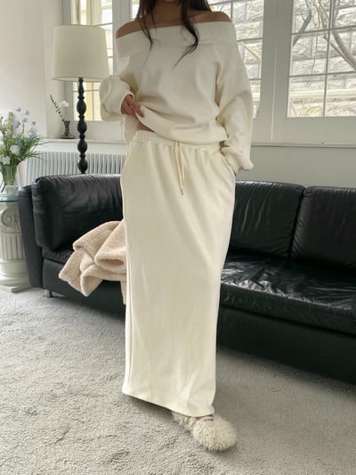 刷毛平領大學Ｔ＋後開衩磨毛長裙SET2