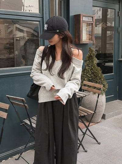 肩挖空Ｖ領接羅紋針織衣11