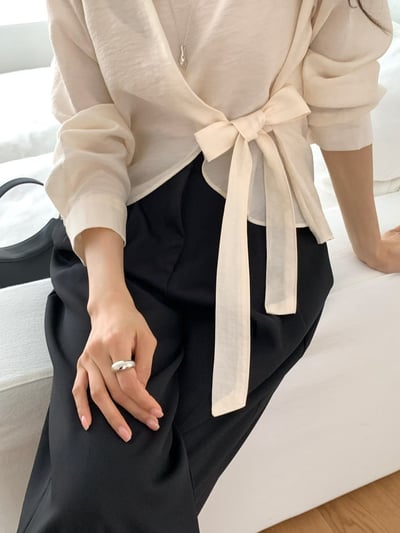 圓領素色微透下綁結雪紡衫4