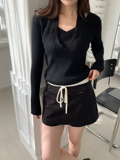 繞頸假兩件Ｖ領坑紋針織衫4