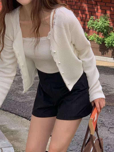 （客訂勿下單）平口細肩背心+蕾絲滾邊珍珠釦小外套1