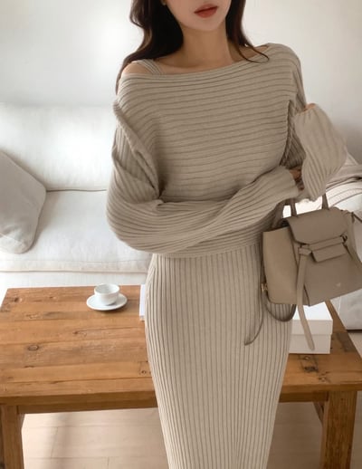 短板針織衫+坑紋針織背心長洋8