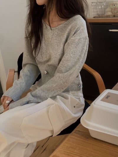 可拉斜肩針織上衣3