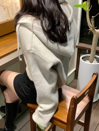 短版抽繩連帽針織外套13