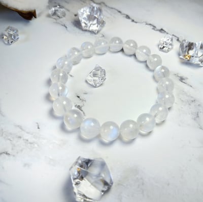 【藍月光 月下桃花開運手鍊】 充滿靈力的桃花石 六月誕生幸運石1