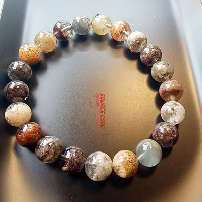 【四季如歌如畫 】原串販售款 四季幽靈水晶手串~ 有著青綠、紅紫、橘黃、銀白對應春夏秋冬四個季節 讓您擁有一整年的風景4