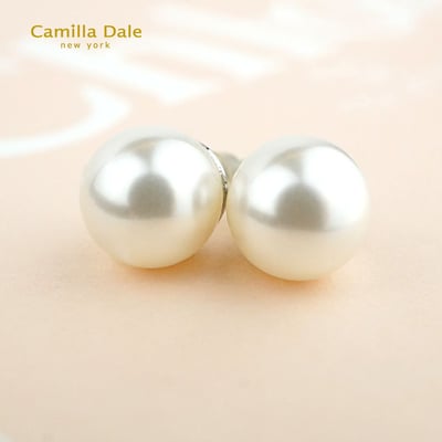CamillaDale 簡約雪白珍珠耳環(耳針式)4
