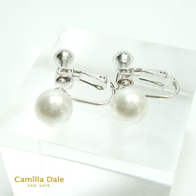 CamillaDale 雪白珍珠耳環(夾式)1