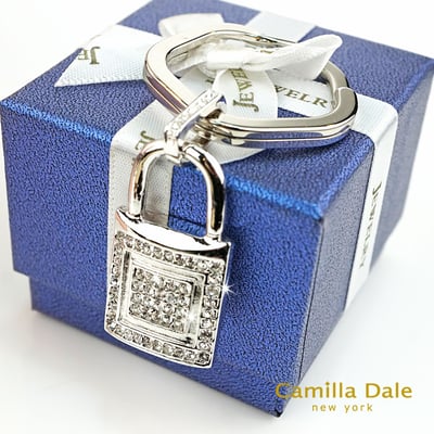 Camilla Dale 雲朵光燦鎖頭水鑽鑰匙圈5