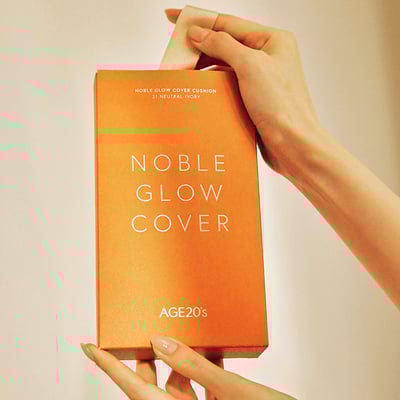 Age20's NobleGlow極致光采持久氣墊粉餅 禮盒組(一殼1蕊12g+贈迷你氣墊5g+2個粉撲)4