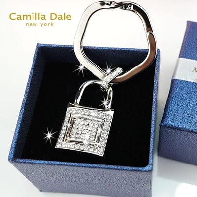 Camilla Dale 雲朵光燦鎖頭水鑽鑰匙圈7