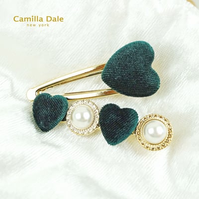 Camilla Dale 韓時尚 翡翠綠絨布愛心珍珠髮夾一對1