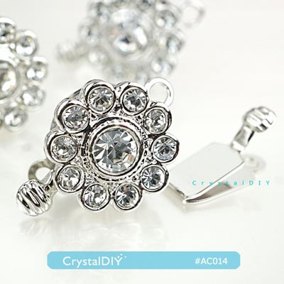CrystalDIY 花朵正白K水鑽珍珠扣 項鍊,手環配件(兩組入) 高品質不易退色1