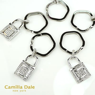 Camilla Dale 雲朵光燦鎖頭水鑽鑰匙圈4