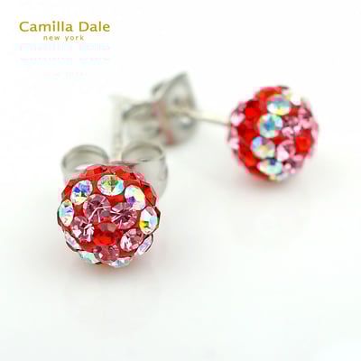 Camilla Dale 6mm繡花球水鑽耳環(白彩紅)1