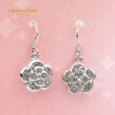 CamillaDale 銀白山茶花水鑽耳環1