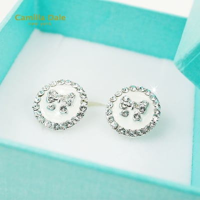 CamillaDale 蝴蝶結鈕扣型水鑽耳環(米白)3