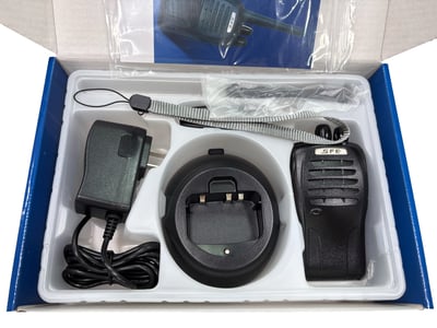 SFE S820 專業小型無線電對講機5