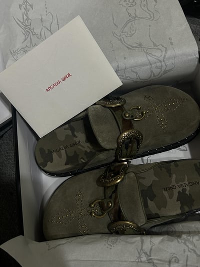 Arcadiagyal十字架牛皮博肯鞋8