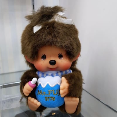 ★限定★富士山限定蒙奇奇娃1