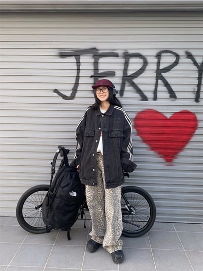 韓國厚磅落地豹紋牛仔寬褲5