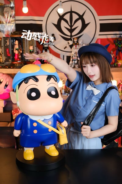 【蠟筆小新】動感光波 x 動感工坊-秋季校服小新（海外現貨）2