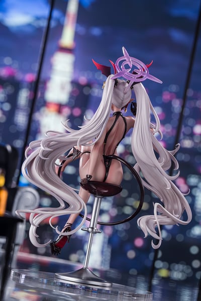 【蔚藍檔案】CircleMax工作室－銀鏡伊織3