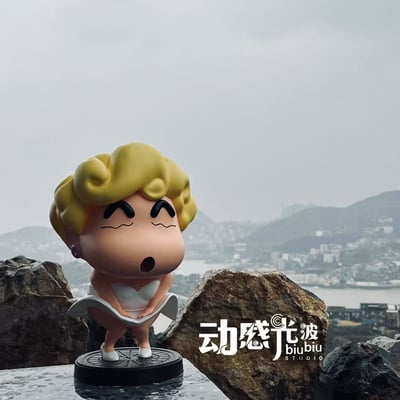 【蠟筆小新】動感光波工作室-夢露小新 & jk小新4