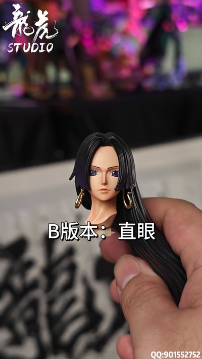 【海賊王】龍虎 Studio-女性沙發坐姿扉頁 海賊女帝 波雅漢庫克12