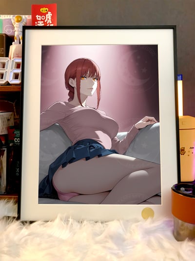 【週邊】星空工作室－鏈鋸人 坐姿瑪奇瑪 裝飾畫3