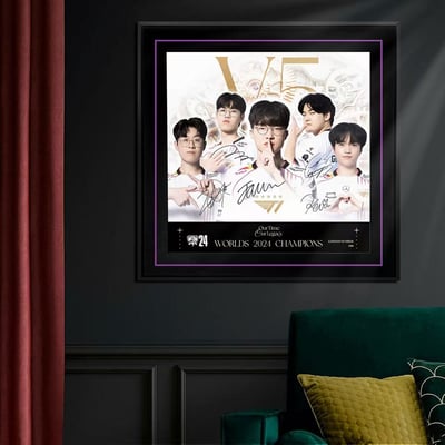 【週邊】千鳥社-2024年英雄聯盟全球總決賽冠軍T1戰隊簽名畫5